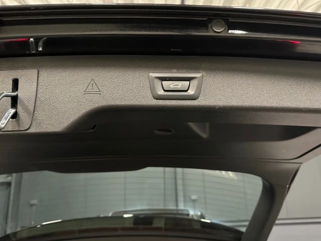 BMW 520 520d M-Sport Touring