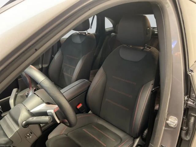 Mercedes-Benz GLA 200 GLA