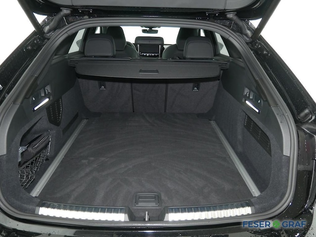 Audi A6 Avant Quattro S-Tronic