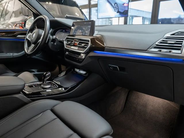 BMW X3 40i PANO AHK LED ACC W-LAN NAVI KAMERA