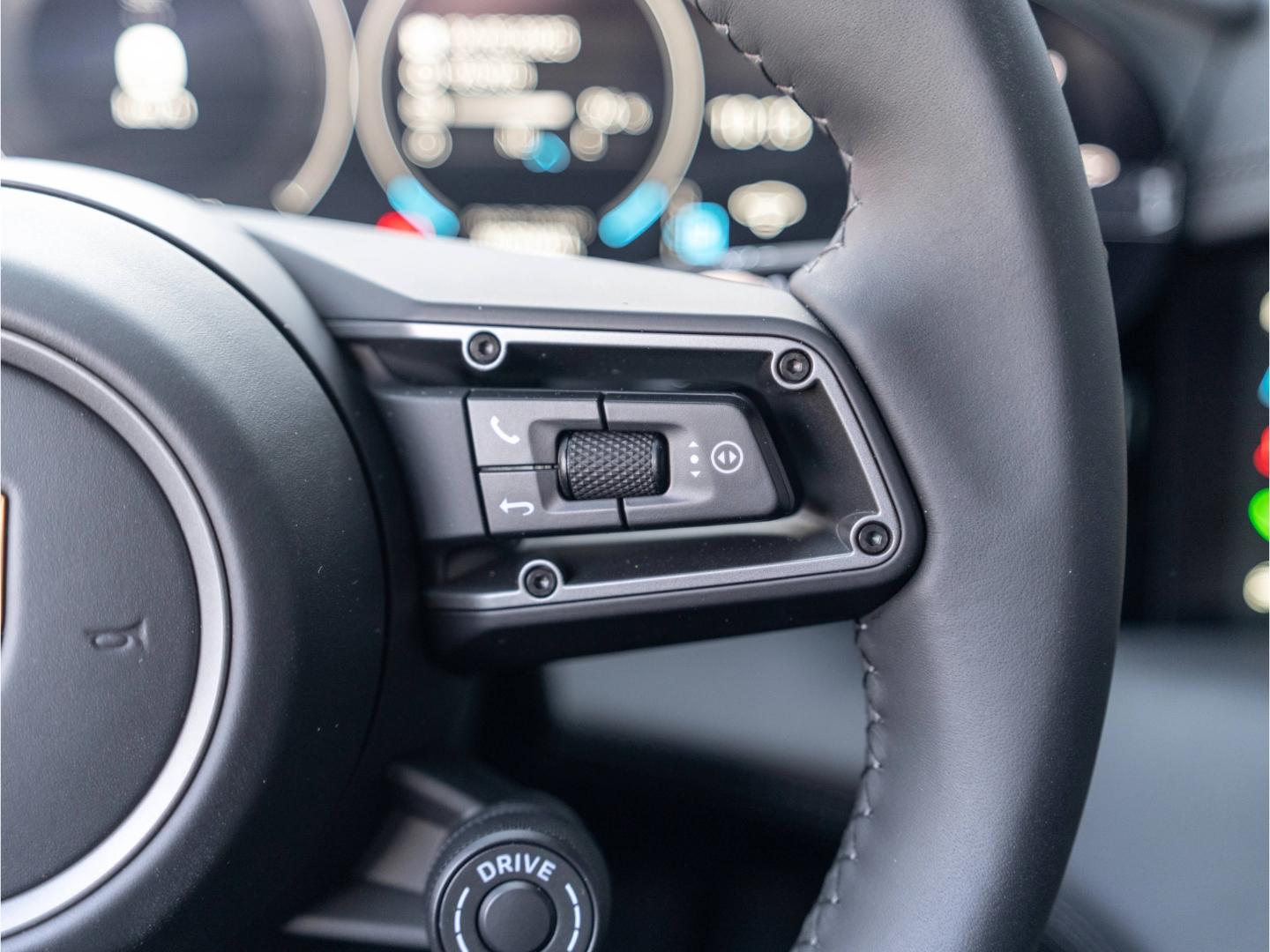 Porsche Taycan 4S Cross Turismo