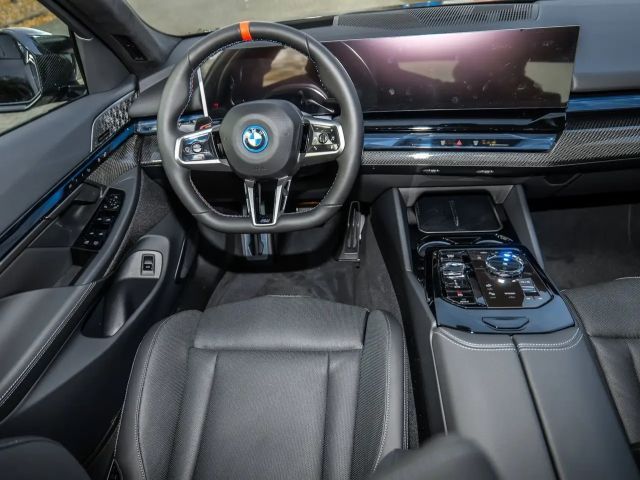 BMW i5 M-Sport M60 Sedan xDrive
