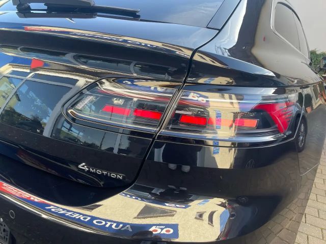 Volkswagen Arteon R-Line