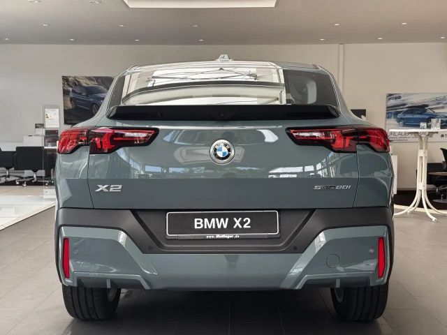 BMW X2 s20i HUD SurView AktivSitze KomfZ.Ha/Ka.DAB LED