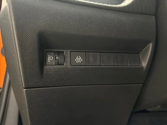 Peugeot 2008 Active Pack PureTech