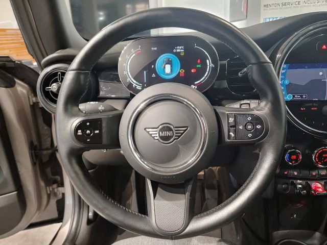 MINI Cooper DAB LED Pano.Dach RFK Navi Komfortzg.