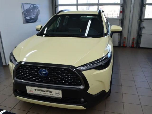 Toyota Corolla Cross Team D