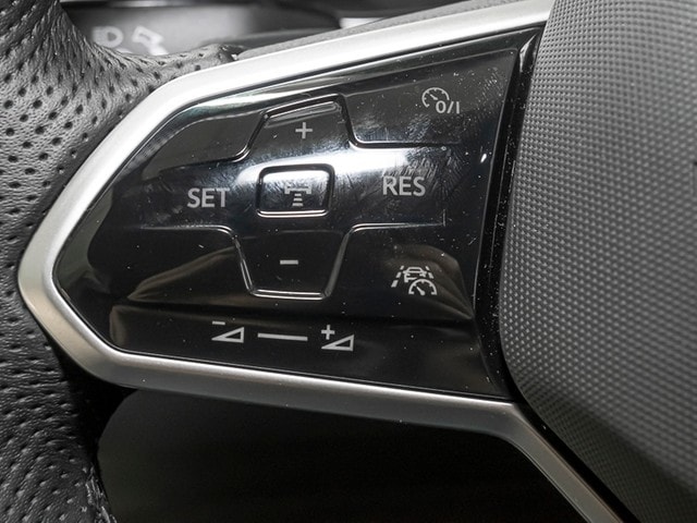 Volkswagen T-Roc 1.5 TSI DSG R-Line