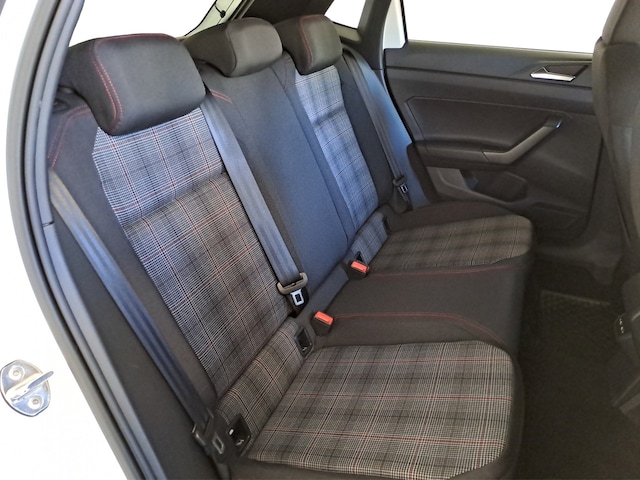 Volkswagen Polo 2.0 TSI DSG GTI