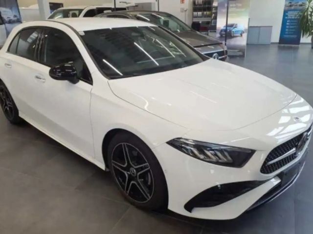 Mercedes-Benz A 180 A 180 d AMG Line Hatchback