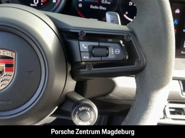 Porsche 992 4 Carrera Coupé GTS