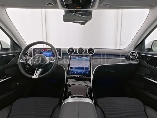 Mercedes-Benz C 180 AVANTGARDE Sedan