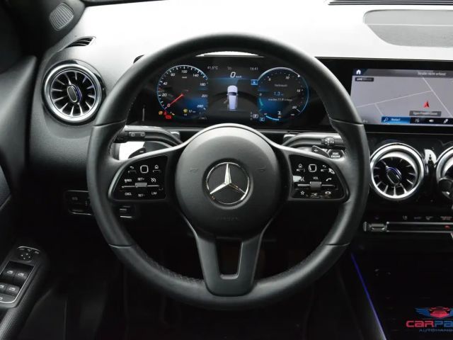 Mercedes-Benz GLB 200 4MATIC