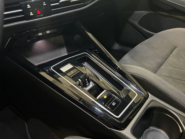 Volkswagen Golf 1.5 eTSI DSG Golf VIII