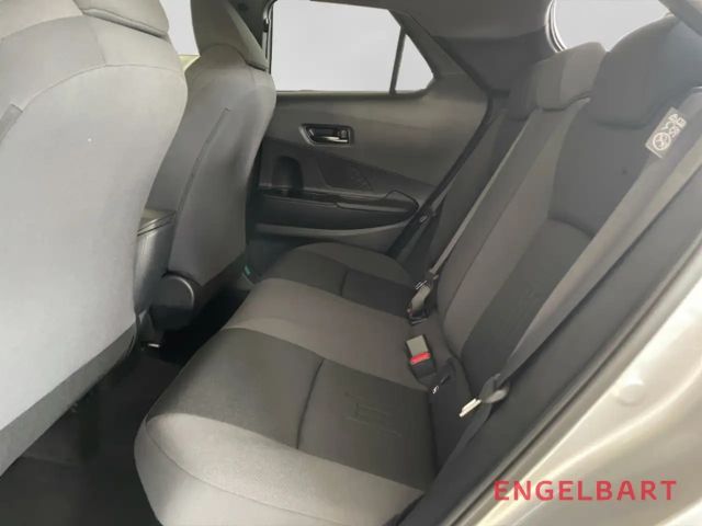 Toyota C-HR 1.8 Teamplayer Keyless PDC  Navi Tempomat