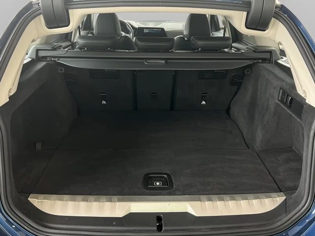 BMW 330 330e Touring