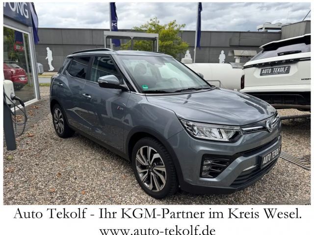 SsangYong Tivoli 2WD Sapphire