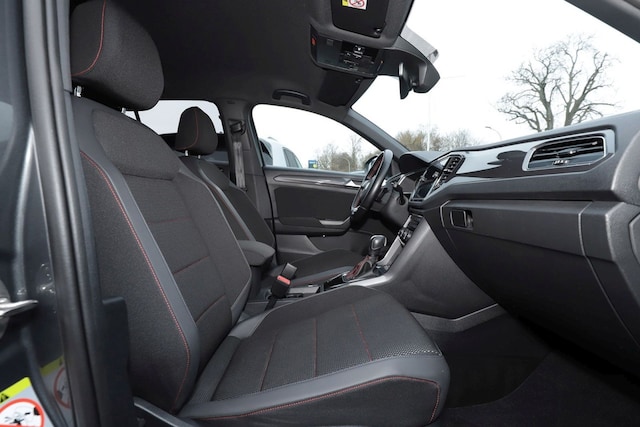 Volkswagen T-Roc 1.5 TSI DSG Sport