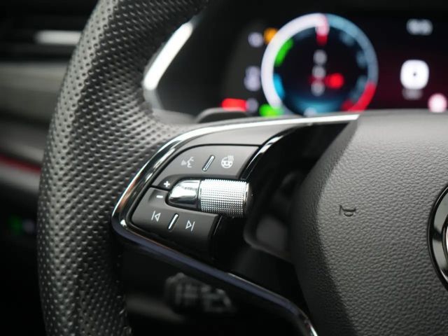 Skoda Octavia Combi RS iV