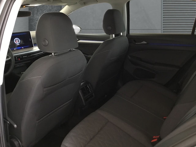 Volkswagen Golf 1.5 eTSI Golf VIII Life