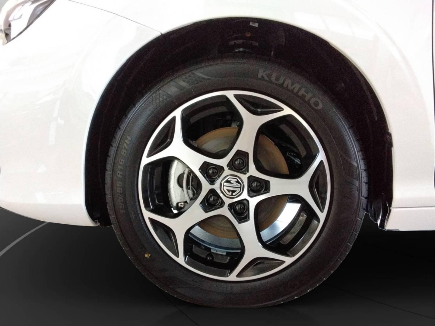 MG MG3 Hybrid+ Luxury