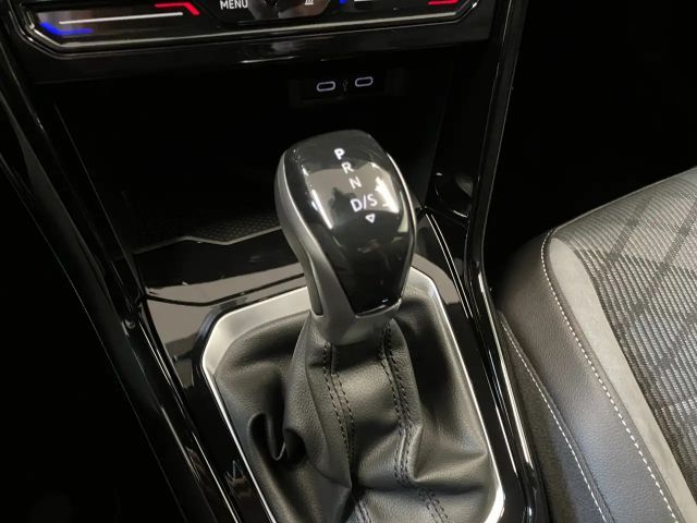 Volkswagen T-Roc 1.5 TSI DSG R-Line