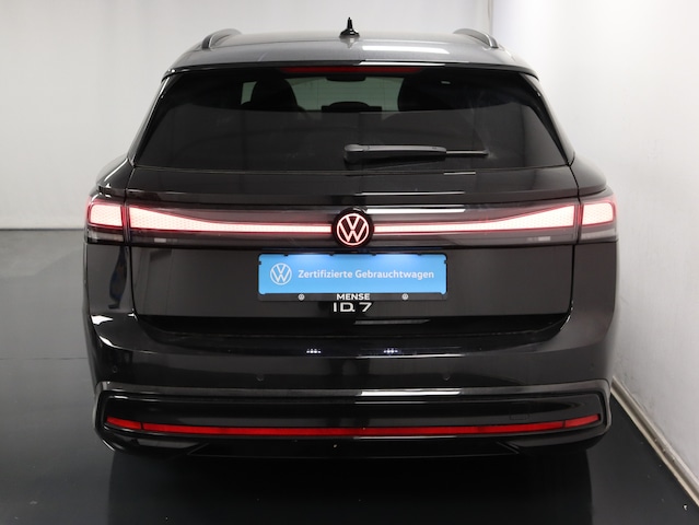 Volkswagen ID.7 Tourer