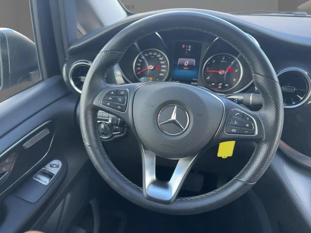 Mercedes-Benz V 220 V 220 d