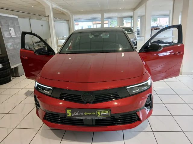 Opel Astra 1.6 Turbo