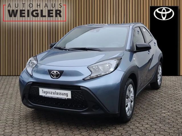 Toyota Aygo X Business Hatchback