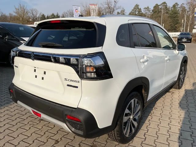 Suzuki S-Cross AllGrip Hybrid