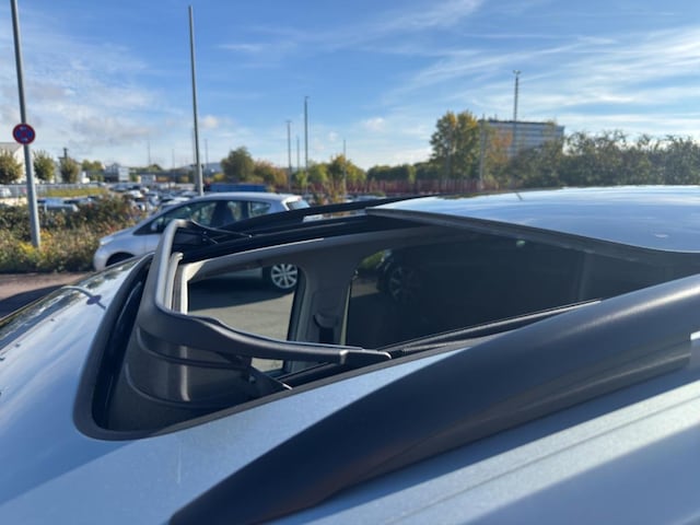 Volkswagen Touran 1.5 TSI DSG Highline Style