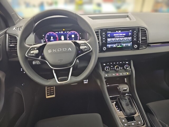 Skoda Karoq 1,5 TSI DSG MATRIX AHK EL-HK PDC ACC