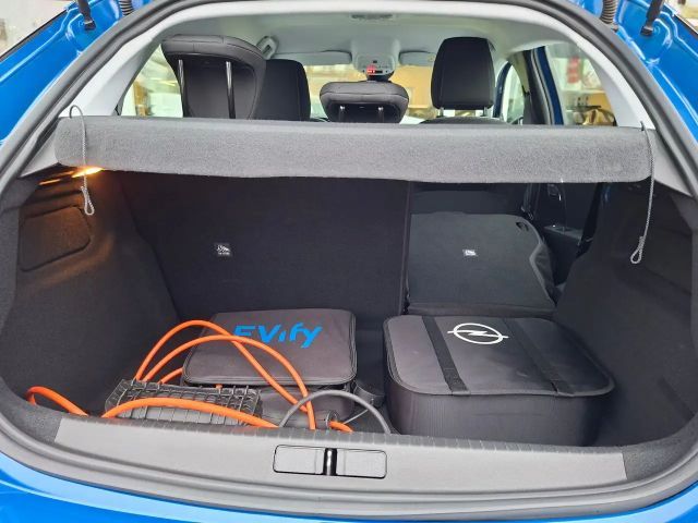 Opel Corsa F e  LED+SHZ+LHZ+KLIMAAUTOMATIK+PDC