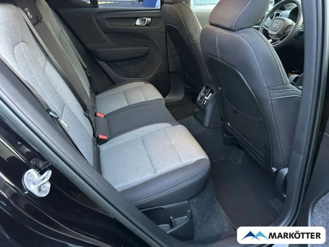 Volvo XC40 Core Recharge T5