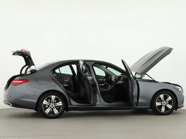 Mercedes-Benz C 200 AVANTGARDE Sedan
