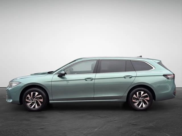 Volkswagen Passat 1.5 eTSI Business DSG Variant