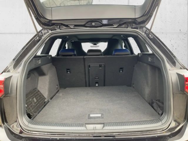 Volkswagen Golf 2.0 TSI 4Motion Golf VIII