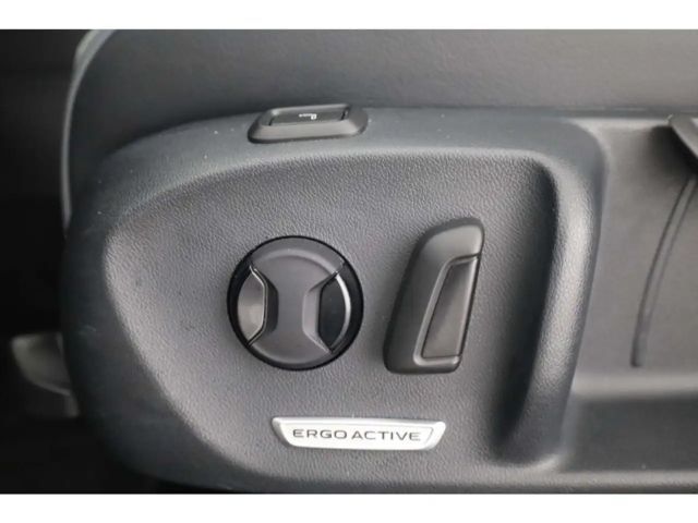 Volkswagen Passat 2.0 TDI Business DSG