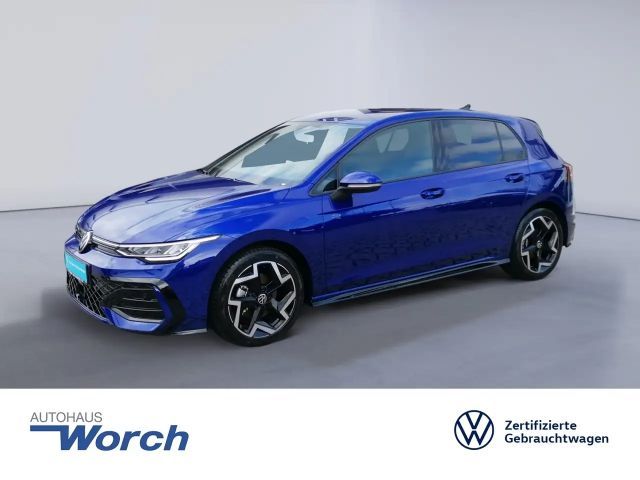 Volkswagen Golf 1.5 TSI Golf VIII R-Line