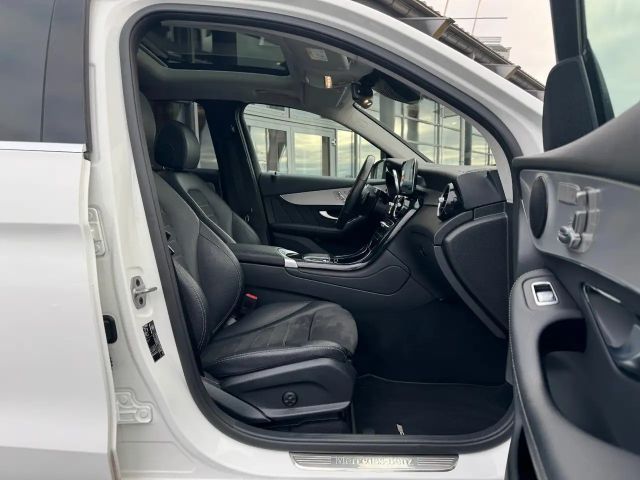 Mercedes-Benz GLC 200 4MATIC AMG Line