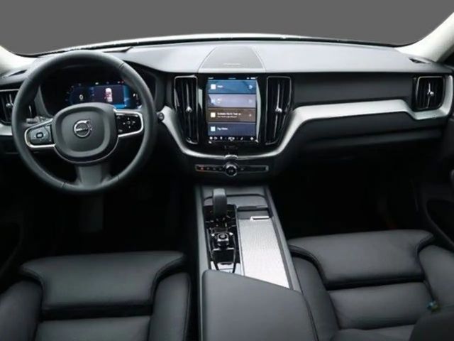 Volvo XC60 AWD Business Dark Plus