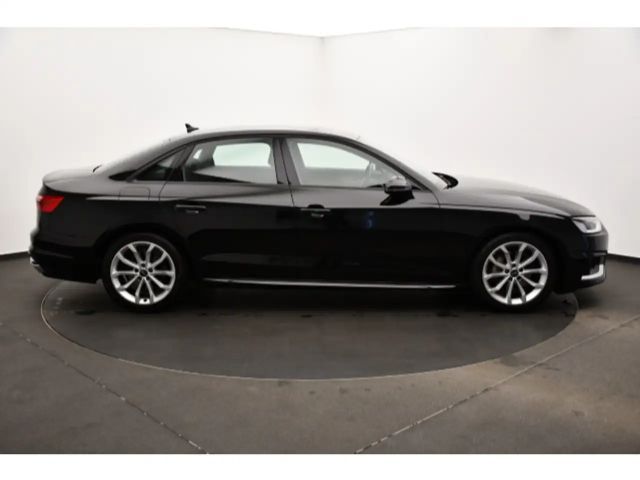 Audi A4 40 TFSI S-Tronic Sedan