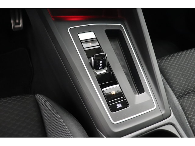 Volkswagen Golf 1.5 eTSI Golf VIII