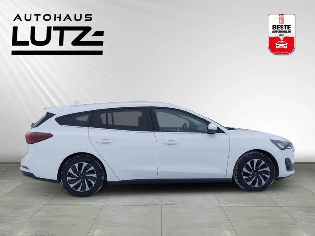 Ford Focus Titanium Wagon