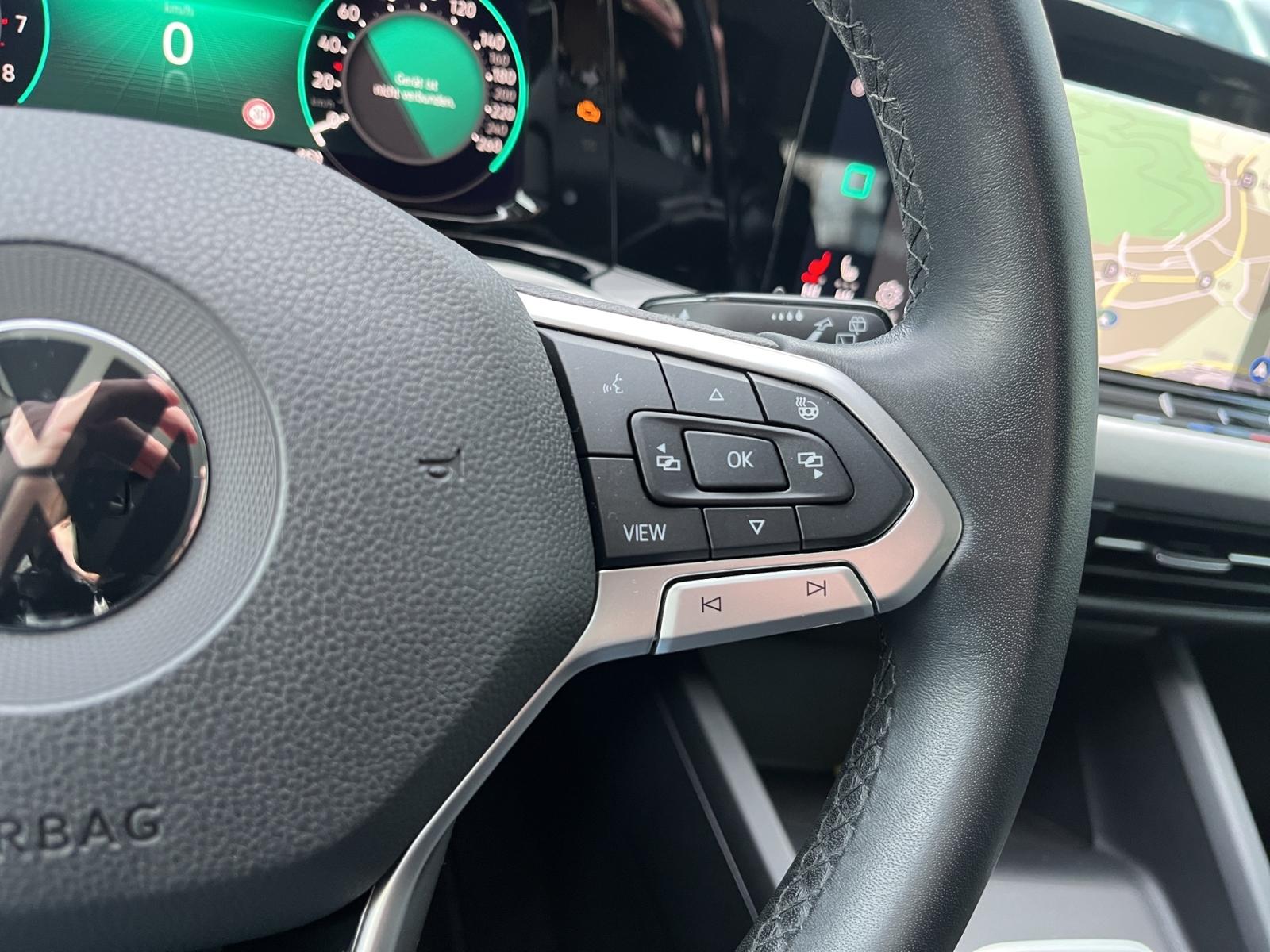 Volkswagen Golf 1.5 TSI Golf VIII Life