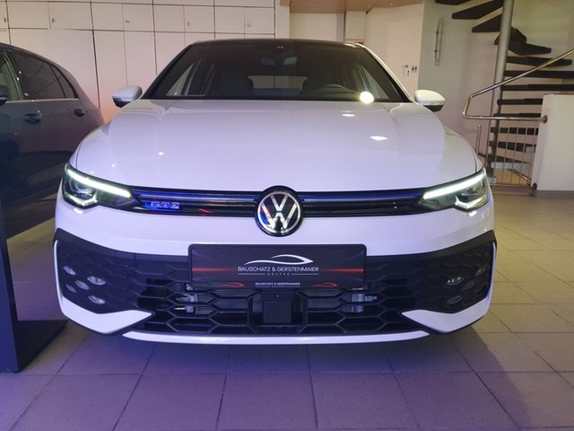 Volkswagen Golf eHybrid