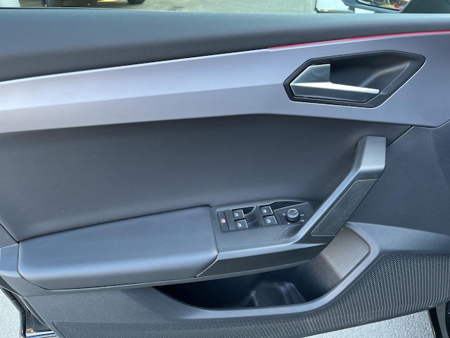 Seat Leon 1.5 eTSI DSG FR-lijn Sportstourer
