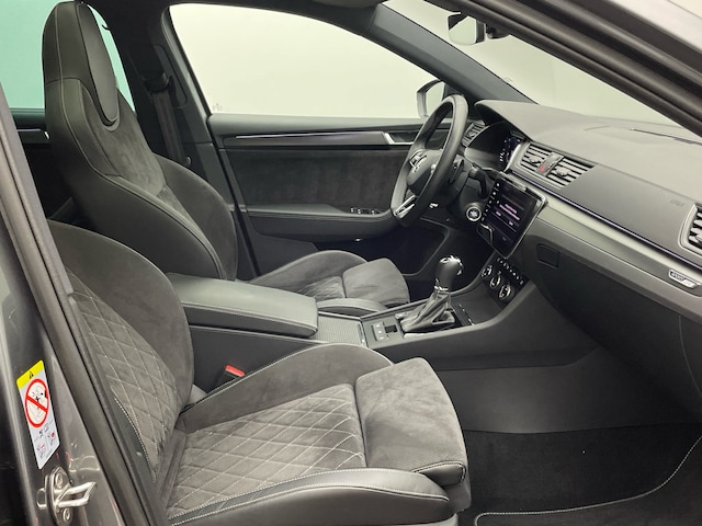 Skoda Superb 2.0 TDI Combi Sportline