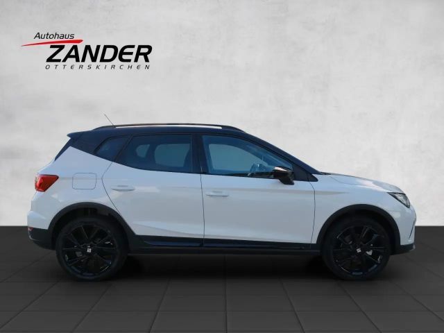 Seat Arona Black DSG FR-lijn